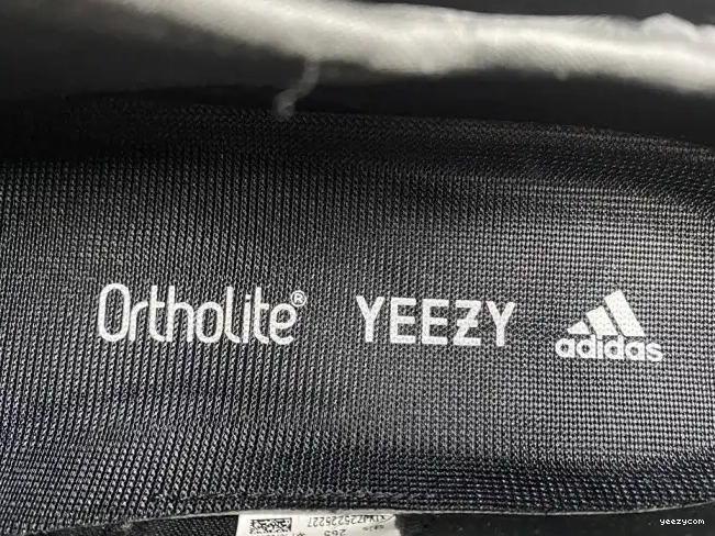 YEEZY 400 ADIDAS H68032 0515